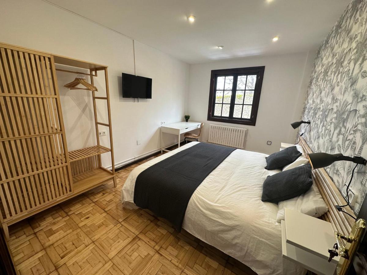 Apartamento Plaza Del Rey Lägenhet Santillana del Mar Exteriör bild